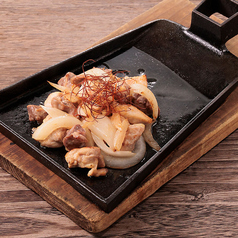 奥州美鳥の旨辛醤鉄板焼き