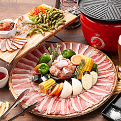 【4・5月限定割引5900⇒5400円】メインに牛肉含む豪華グリル&ソムリエ監修ワイン含む飲み放題