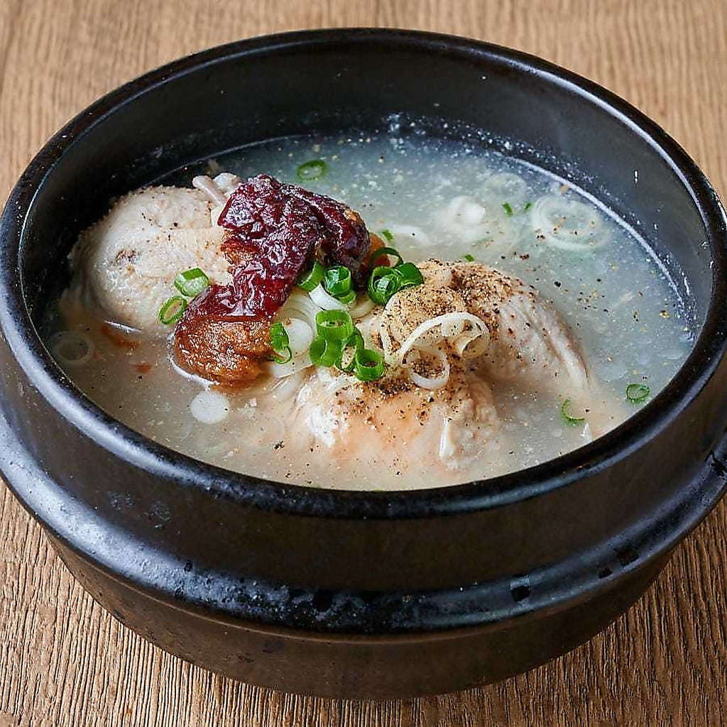 【新宿西口徒歩3分】人気のサムギョプサル食べ放題&本格韓国料理の店「韓家」