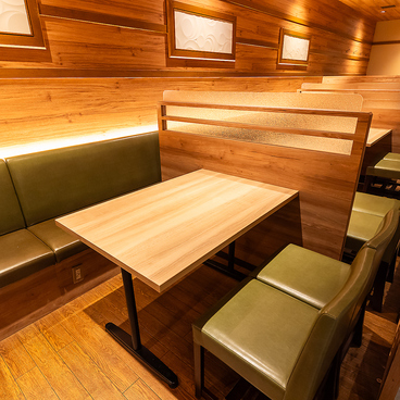 とろけるハンバーグ 福よし 海老名店の雰囲気1