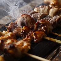 焼鳥を中心とした鳥料理の数々を和酒と共に。