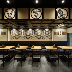 和テイストの雰囲気の良いゆったりとした空間でお食事を。