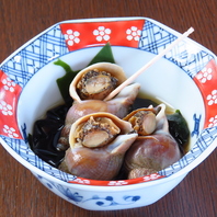 店主が直接目利きして仕入れた季節の食材