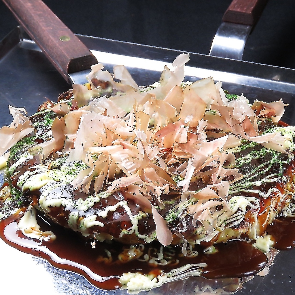 【平日限定ランチ】定食は900円(税込)～でご用意◆ご飯はお代わり自由+味噌汁、小鉢、漬物付きです。