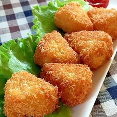 <女性におすすめ> カマンベールチーズフライ/ポテトフライ