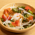 料理メニュー写真&nbsp;温玉シーザーサラダ