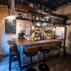 《お1人様でも気兼ねなくご利用いただけるカウンター席です◎》