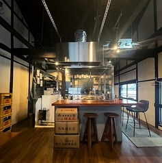 貸切は、特別なイベントやパーティーにぴったり！隠れ家的な古民家の空間を独占できるため、プライベート感を大切にしたい方に最適です。誕生日や記念日、会社の歓送迎会など、さまざまなシーンでご利用いただけます。思い出に残る素敵なひとときを演出します。大切な人たちと共に、特別な時間をお楽しみください。