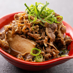 いを浬名物の肉豆腐は一度は食べておきたい！心も満たす一品です。ぜひ当店に味わいに来てください！