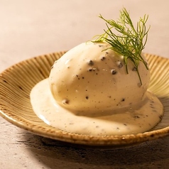 [肉のタパス]トリュフマヨネーズのとろーり玉子