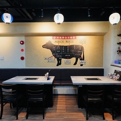 炎縁焼肉酒場 シティ貝塚店の雰囲気3