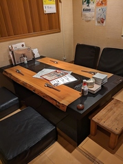 2~4名様の掘りごたつ席です。