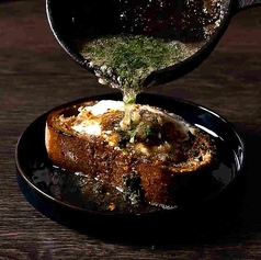 こだわり小皿料理の数々。創作料理も多数ご用意。