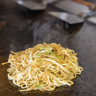 ガーリックとすじ肉の誘惑！〆まで手を抜かない美味しさ