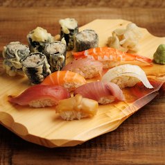 【個室完備】炉端焼きとつまみ寿司と日本酒 すご六 品川店の特集写真