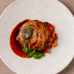 豚肩ロースのサルティンボッカ マスタードソース