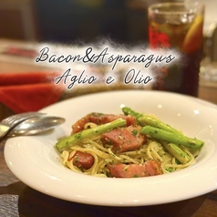 ベーコンとアスパラのペペロンチーノ