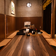 小上がりの半個室もご用意。