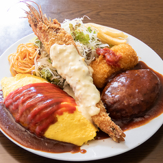 【Bセット】豪華なセット！オムライスでお腹も大満足です♪の写真