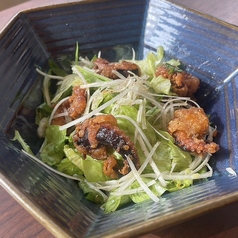 タコ唐揚げと水菜のサラダ風