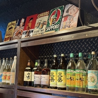 現地の酒造が丁寧に造った、八丈島ならではの島酒を提供