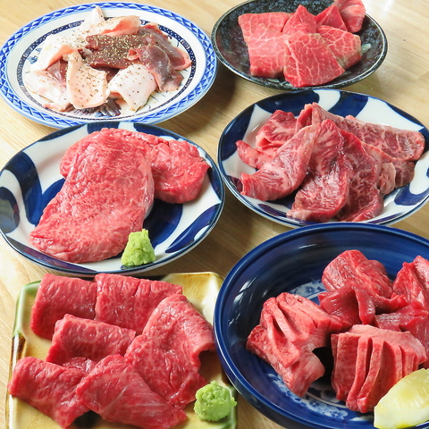 厳選された北海道和牛の赤身肉を、心ゆくまで堪能◎