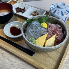 生しらす生桜えび丼