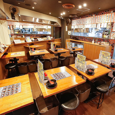 お1人様でもサクッと来て頂けます♪単品飲み放題コースは、ビール無しで1,500円(税込)、ビールあり2,000円(税込)と得なコースもご用意ありますので、是非お一人様でサク飲みにご利用下さい♪当店では、14時~18時まで全コース500円OFFクーポンも配布致しております♪