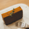 料理メニュー写真&nbsp;Homemade chocolate cake(自家製チョコレートケーキ)