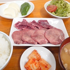 マルミ焼肉店のおすすめランチ2