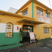 当店は駐車場ありとなっており、12台ご用意しております◎お車でのアクセスも大変便利ですので、遠方からのお越しや、ご家族でのディナーなどのシーンにも気軽にご利用ください！