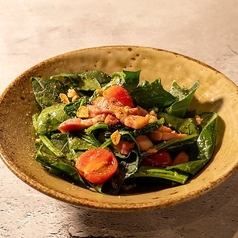 ロメインレタスの焼きシーザーサラダ