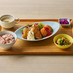 大葉入りアジフライとカニクリームコロッケ