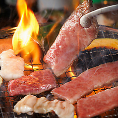 炭火焼肉スップル用賀店の写真2