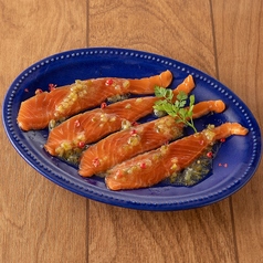 スモークサーモンのカルパッチョ