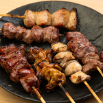 迷ったらやきとん盛り合わせを