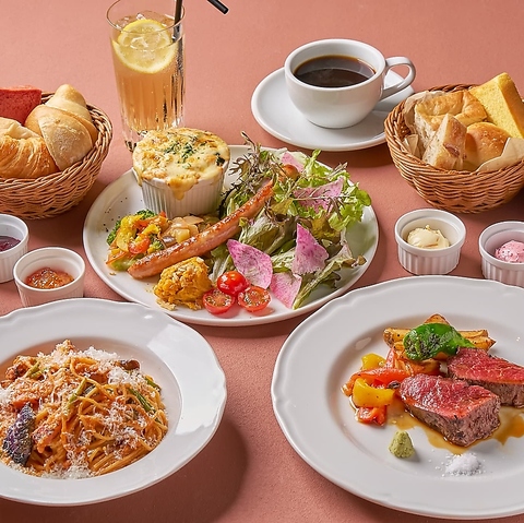 CANALIA trattoria&cafe �J�i���A �g���b�g���A�A���h�J�t�F
