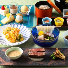 パーティー&ダイニング フォーシーズンのコース写真