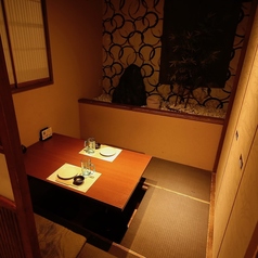 2名様～個室へご案内いたします。デートでのご利用や少人数宴会に最適。