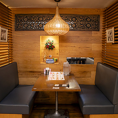 ティーヌン 青山店の雰囲気1