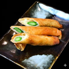 アスパラとチーズの春巻き(3本)
