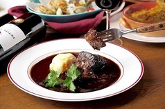 牛肉の赤ワイン煮込み～ブッフブルギニヨン～