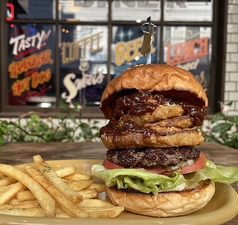 フライドオニオンBBQバーガー　【FRIED ONION BBQ BURGER】