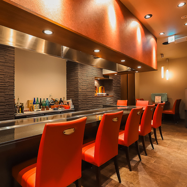 麻布十番 鉄板焼 嘉山の雰囲気1