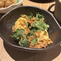 お酒が進む！オリジナル創作料理。新感覚の逸品に舌鼓◎