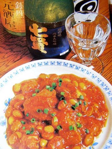 1984年銀座2丁目の昭和通リにオープン以来、洋食と日本酒という組み合わせを確立♪