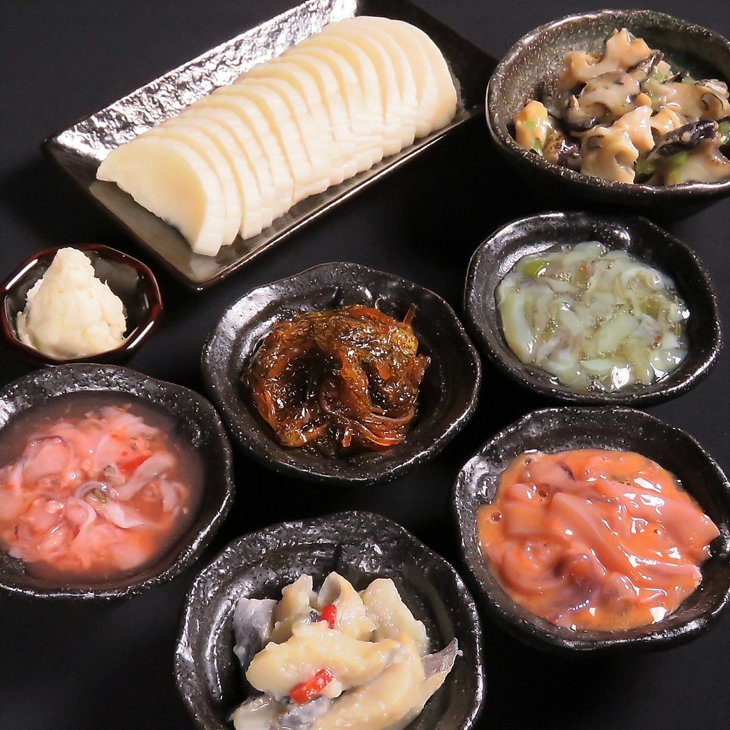 北海道の伝統珍味をはじめお酒の進む逸品料理も多数ご用意！