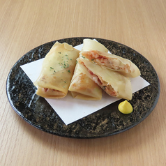 旨辛ホルモン春巻き