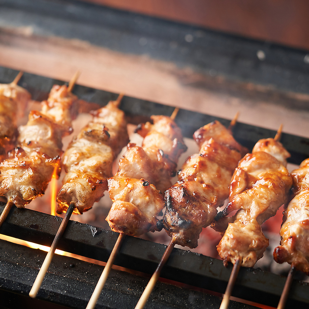 【広電本線立町駅徒歩4分】焼き鳥&野菜巻き食べ放題個室居酒屋！