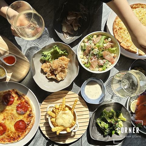 R[i[ CORNER sports bar&cafe R